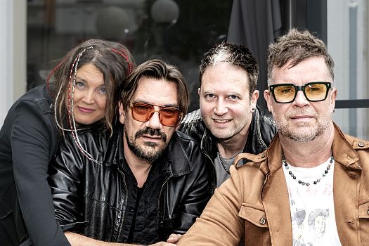 Alle Achtung (c) Alle Achtung O